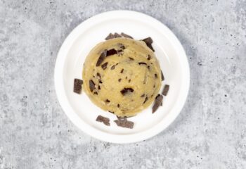 Edible Cookie Dough: Chocolate Chip & Collagen